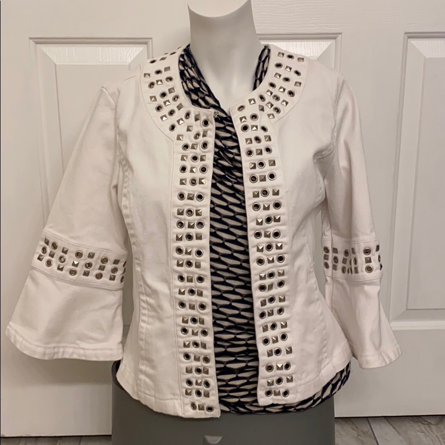 White Denim Jacket Size M, Lal